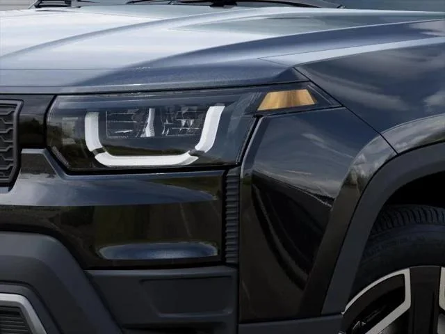New 2026 Diamond Black Crystal Pearl-Coat Exterior Paint Jeep Limited image 10