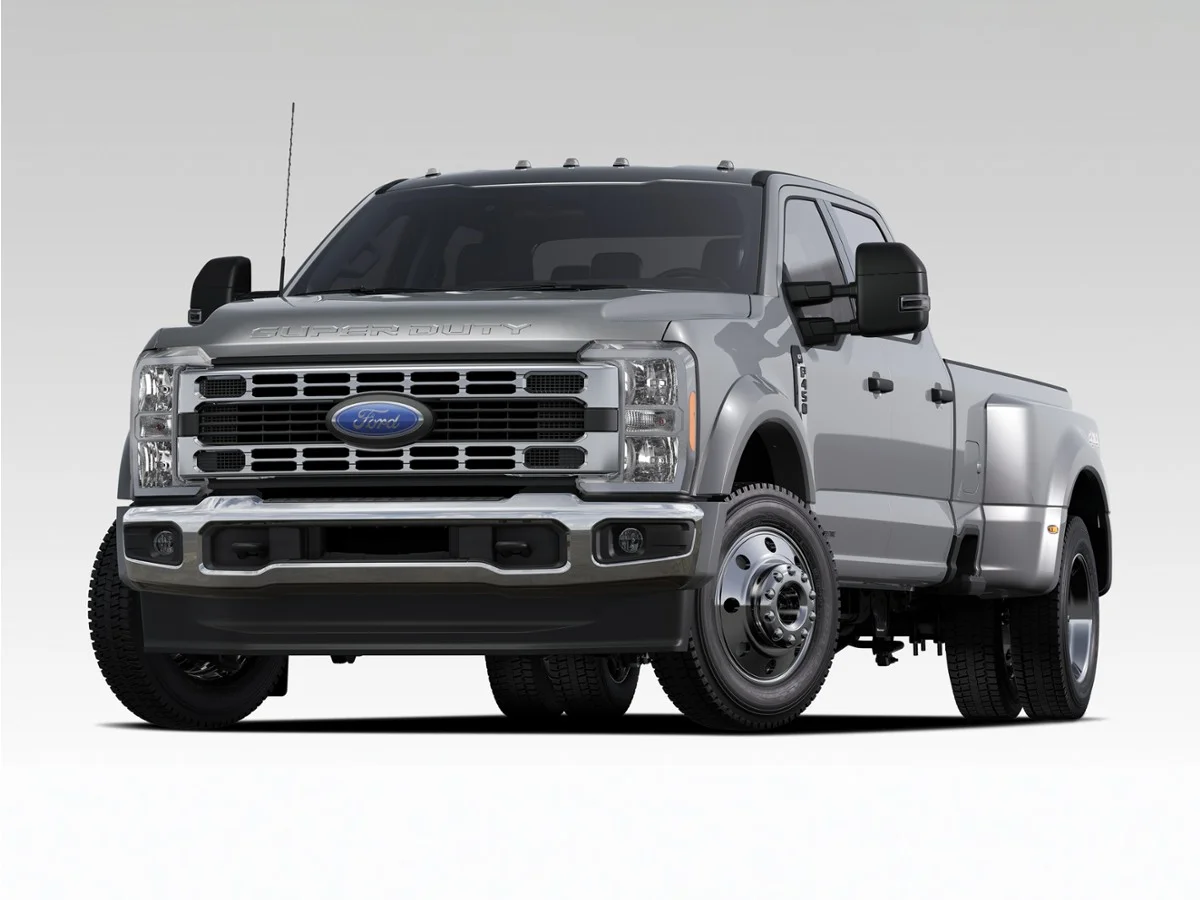 New 2027 Black Ford  image 4