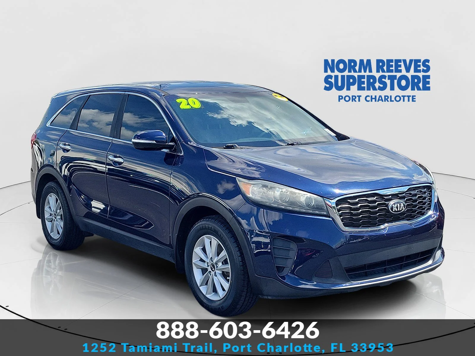 Used 2020 Imperial Blue Kia LX image 1