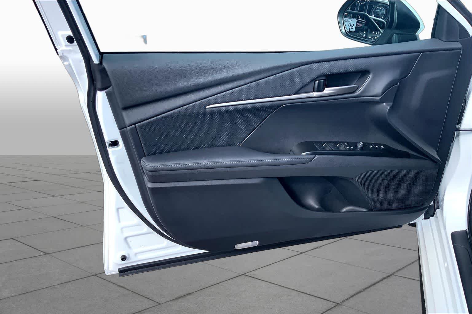 New 2026 Wind Chill Pearl Toyota XSE image 10