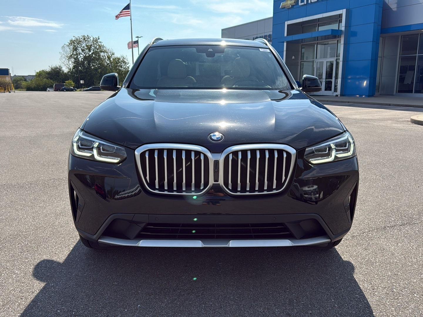Used 2024 Jet Black BMW xDrive30i image 17