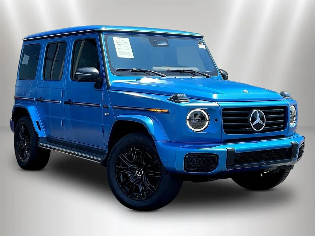 Used 2025  Mercedes-Benz G 580 image 3