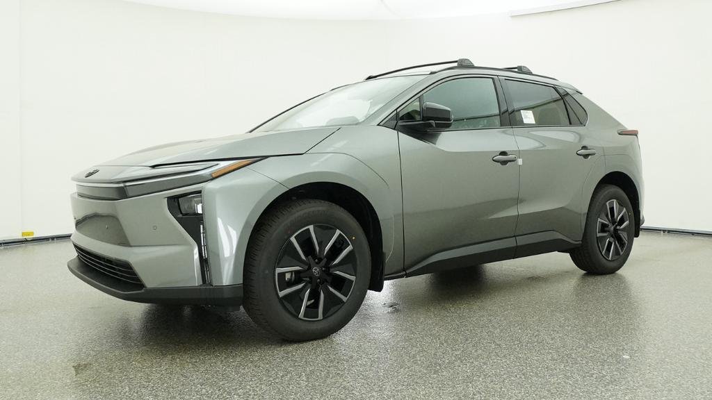 New 2026 Heavy Metal Toyota XLE image 39