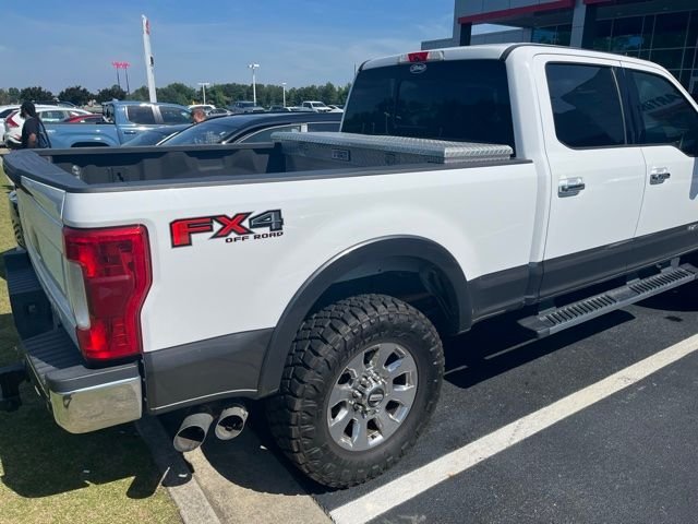 Used 2019 White Ford Lariat image 3