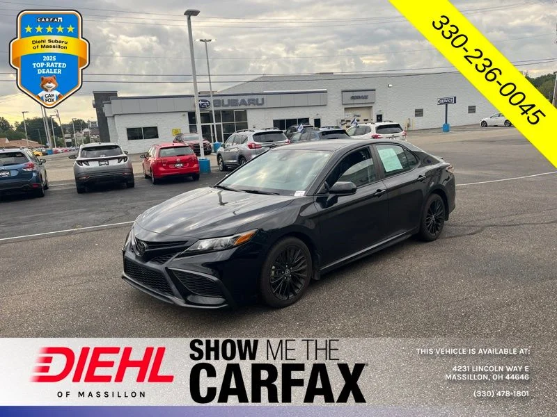 Used 2021 Black Toyota SE Nightshade image 5