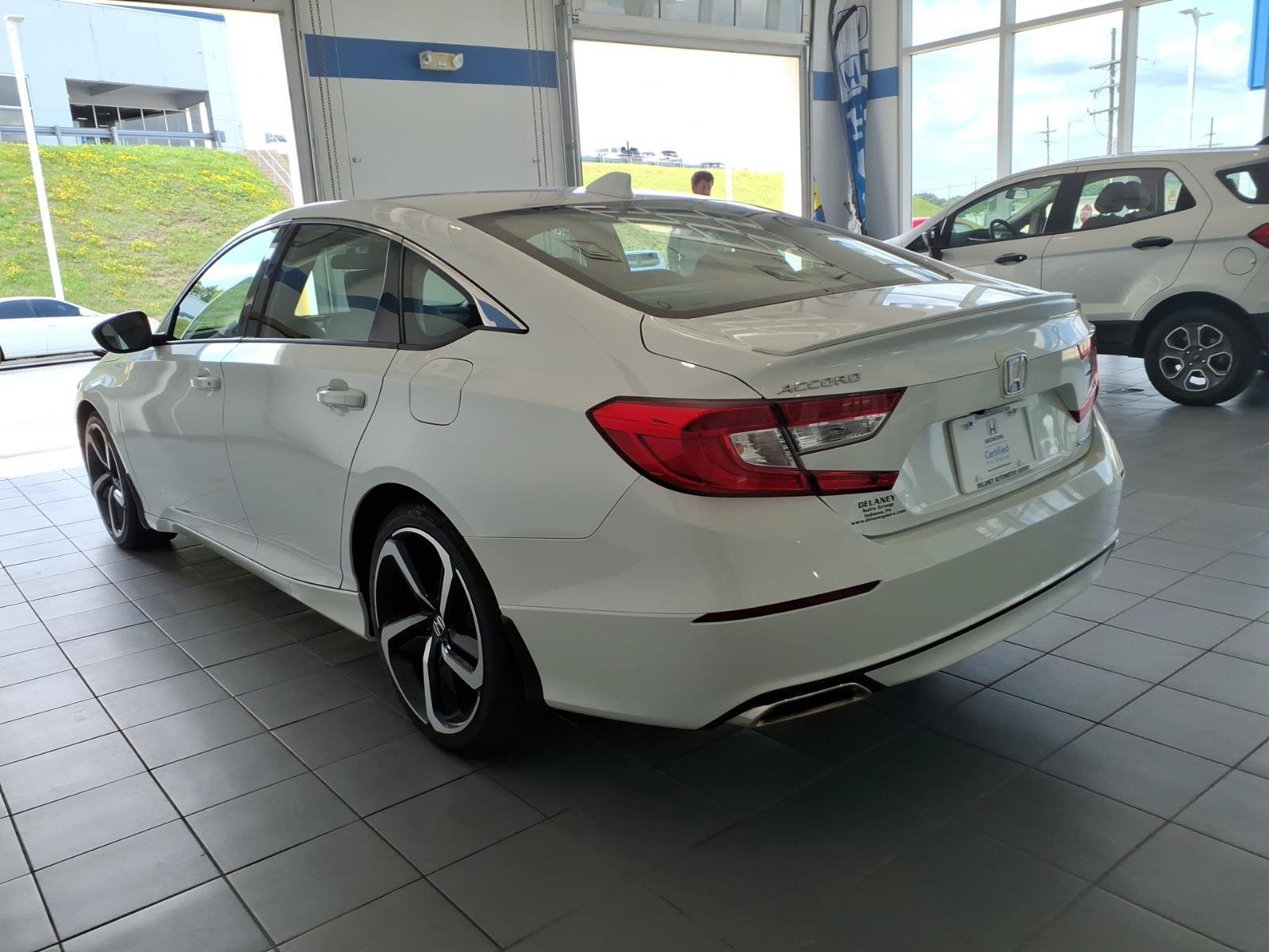 Used 2020 Platinum White Pearl Honda Sport image 7