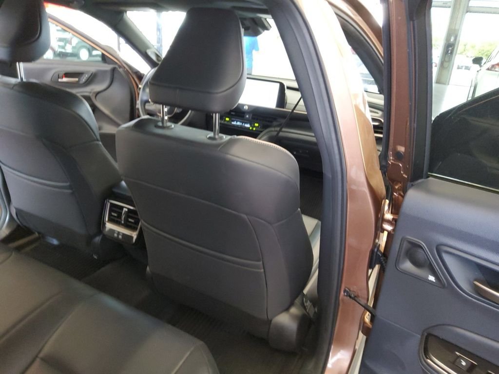 Used 2024 Brown Toyota Platinum image 17