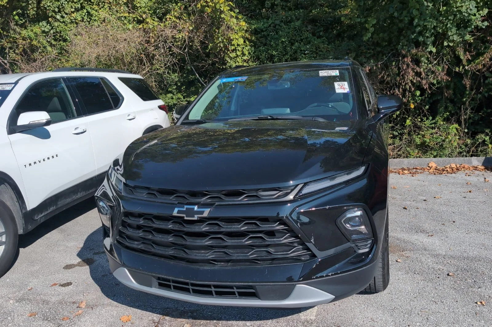 Used 2023 BLACK Chevrolet LT image 11