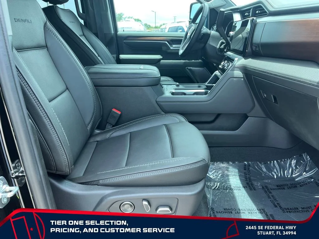 Used 2026 Onyx Black GMC Denali image 19