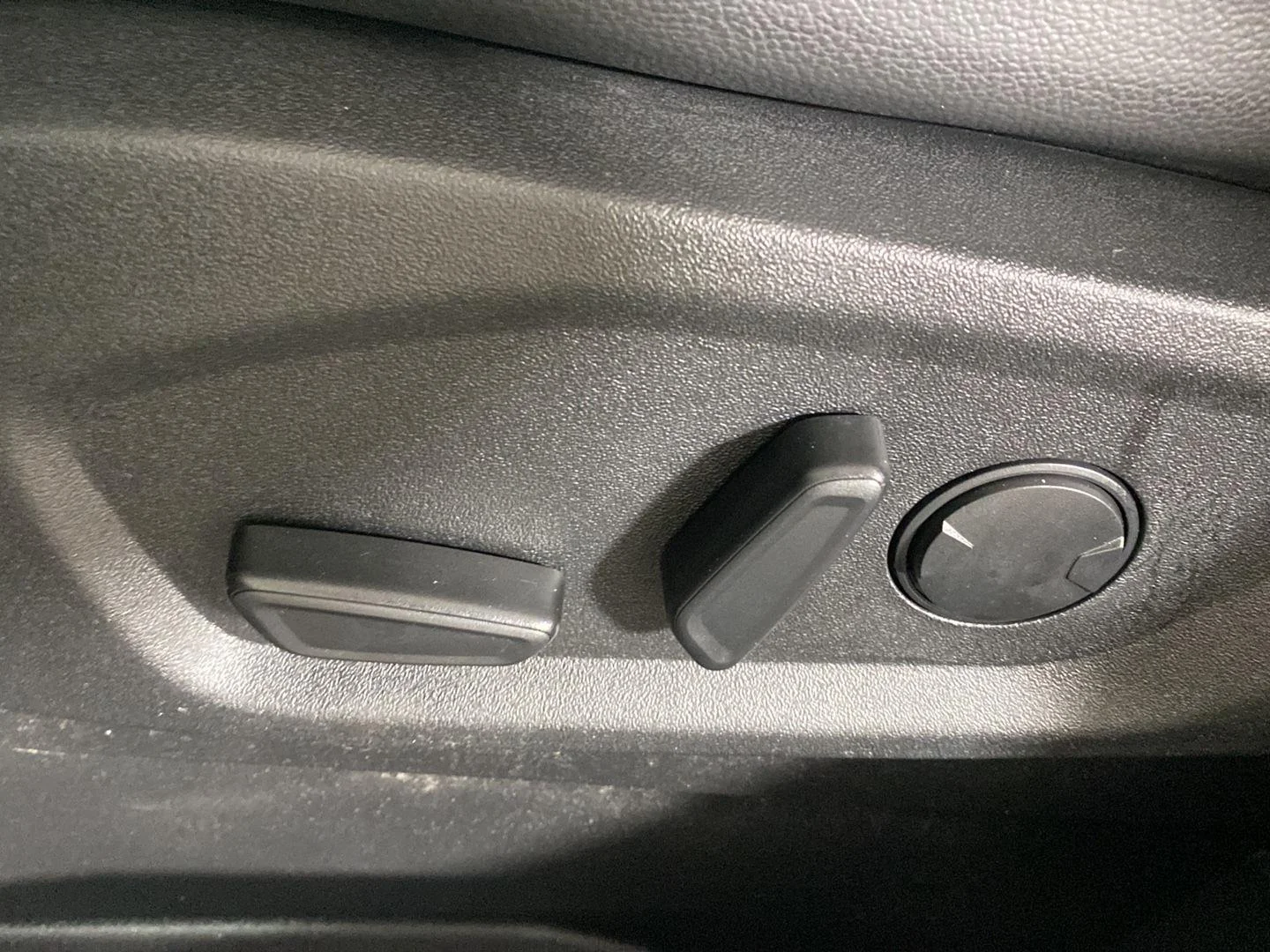 Used 2023 Agate Black Ford SEL image 15