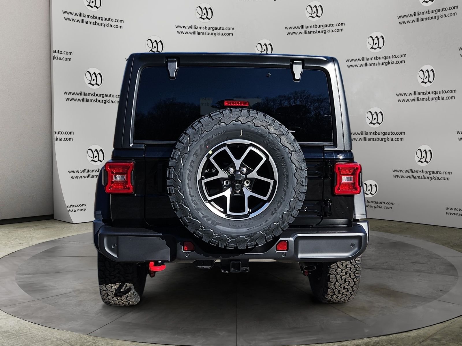 New 2026 Black Clearcoat Jeep Rubicon image 4