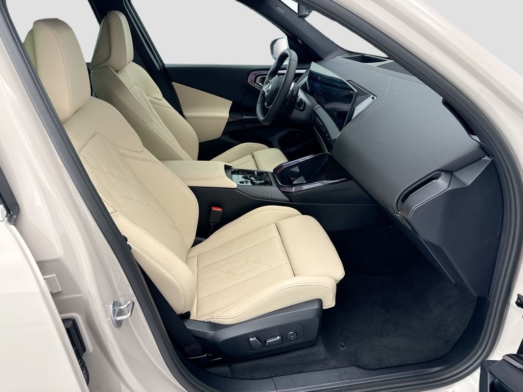 New 2026 Gray Metallic BMW 30 xDrive image 19