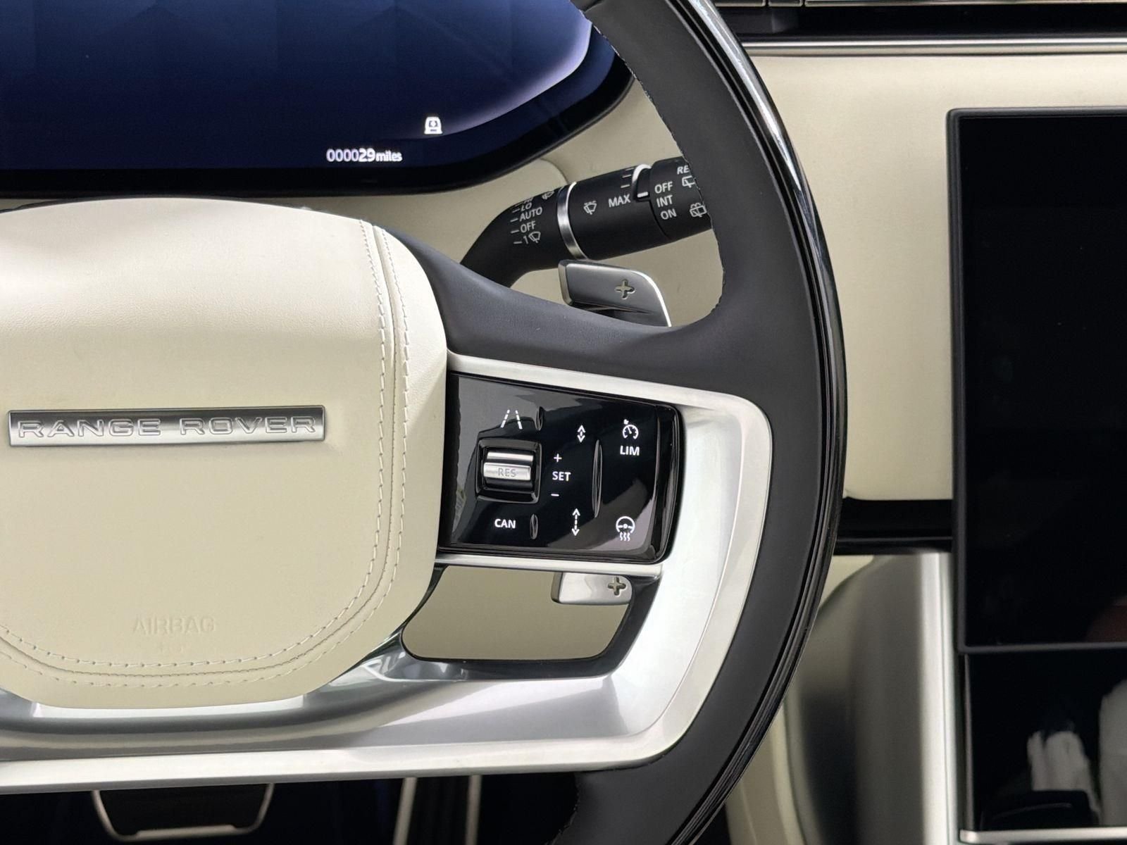 New 2026 Santorini Black Land Rover SE image 13