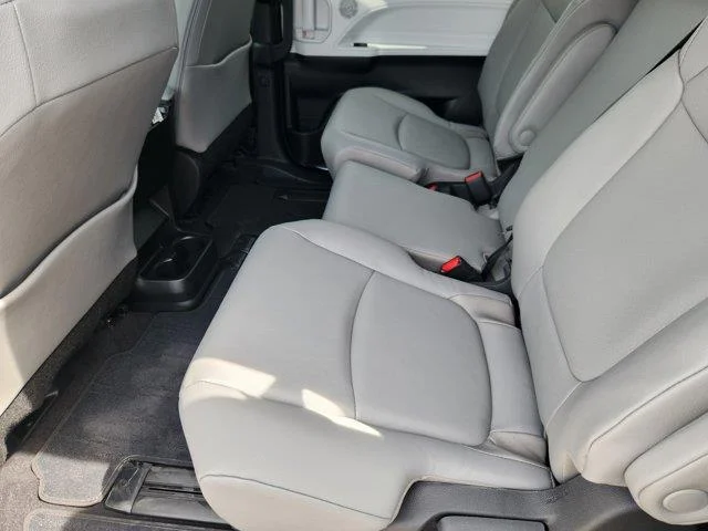 New 2026 White Toyota XLE 8 Passenger Front-Wheel Drive Passenger image 20