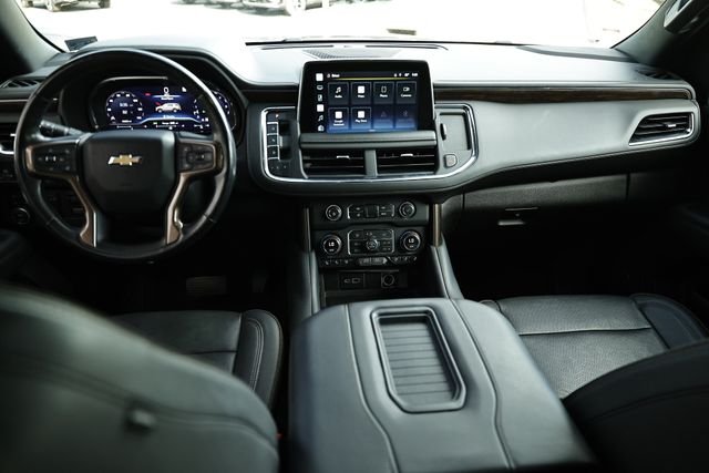 Used 2022 Black Chevrolet High Country image 28