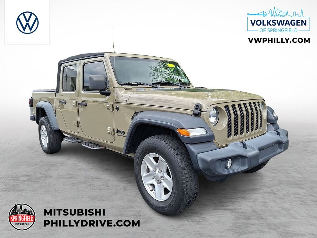 2020 Jeep Gladiator Sport S's photo