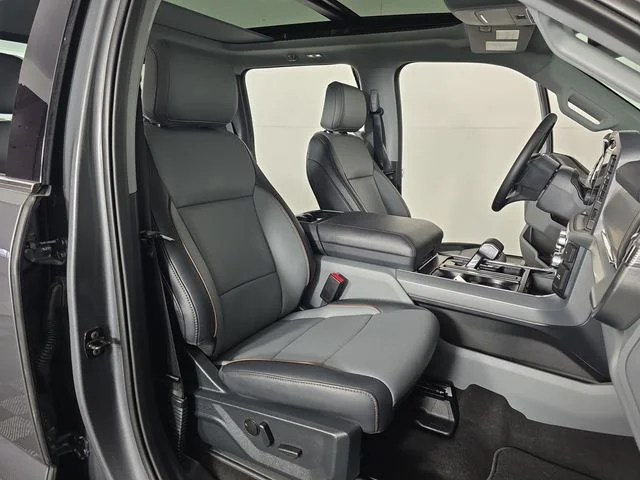 Certified Used 2025  Ford Lariat image 30