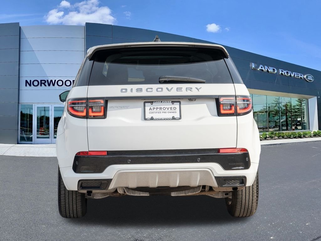 Used 2025 White Land Rover S image 5