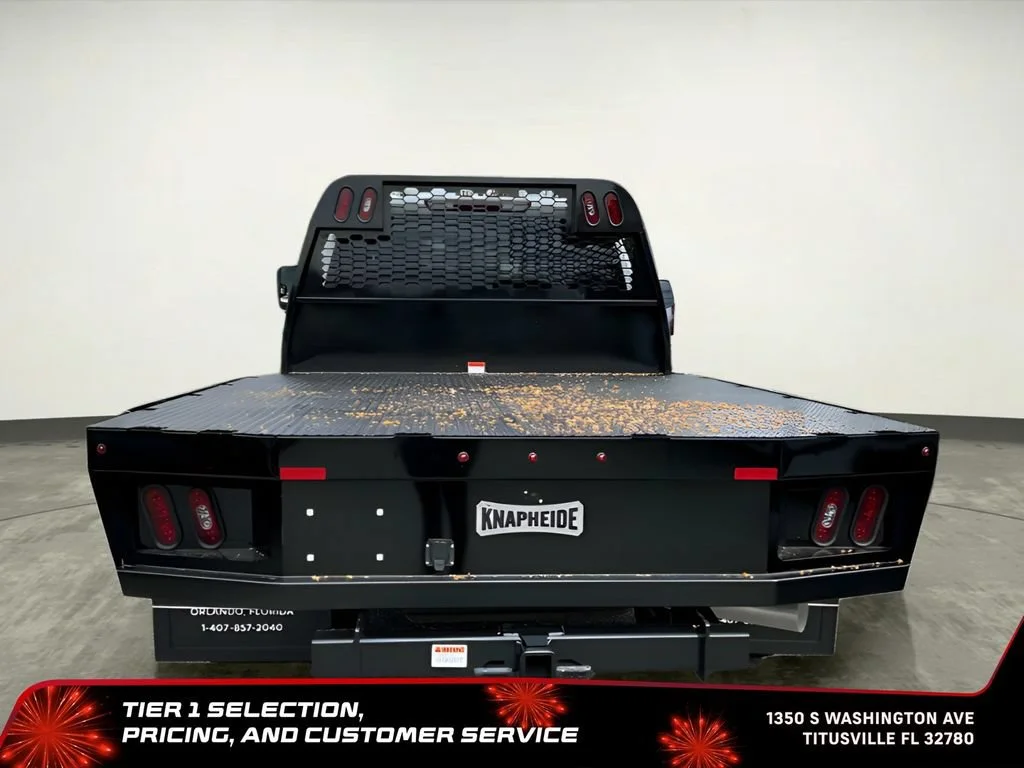 New 2026 Summit White GMC Pro image 4