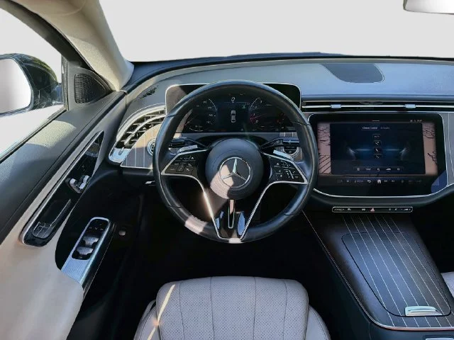 2025 Mercedes-Benz E-Class E350 - Photo 17