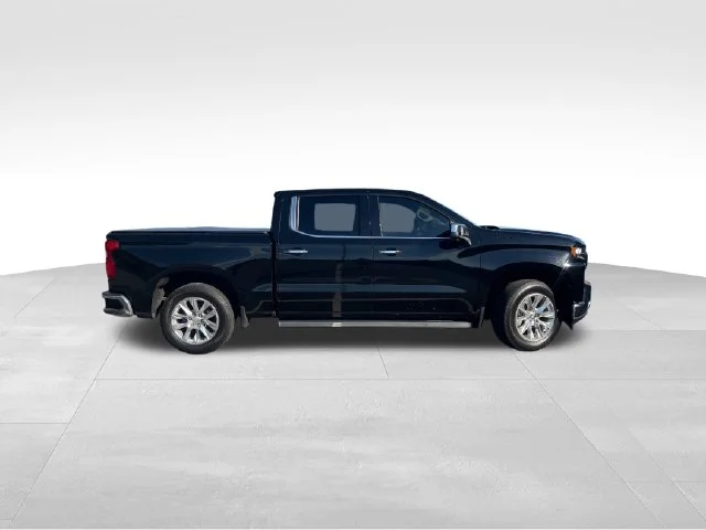 Used 2021 Black Chevrolet LTZ image 8