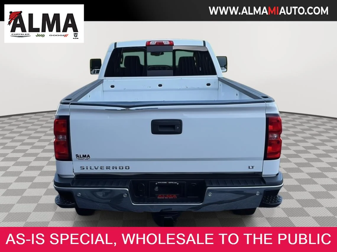 Used 2016 Summit White Chevrolet LT image 5