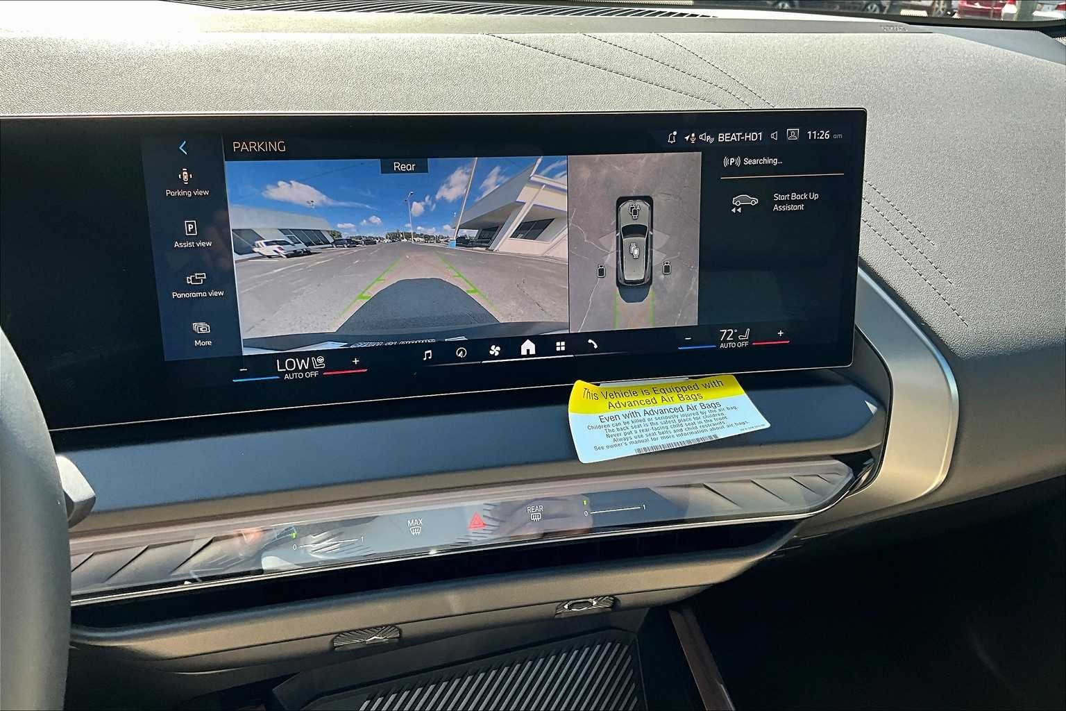 New 2026 Mineral White Metallic BMW 30 xDrive image 6