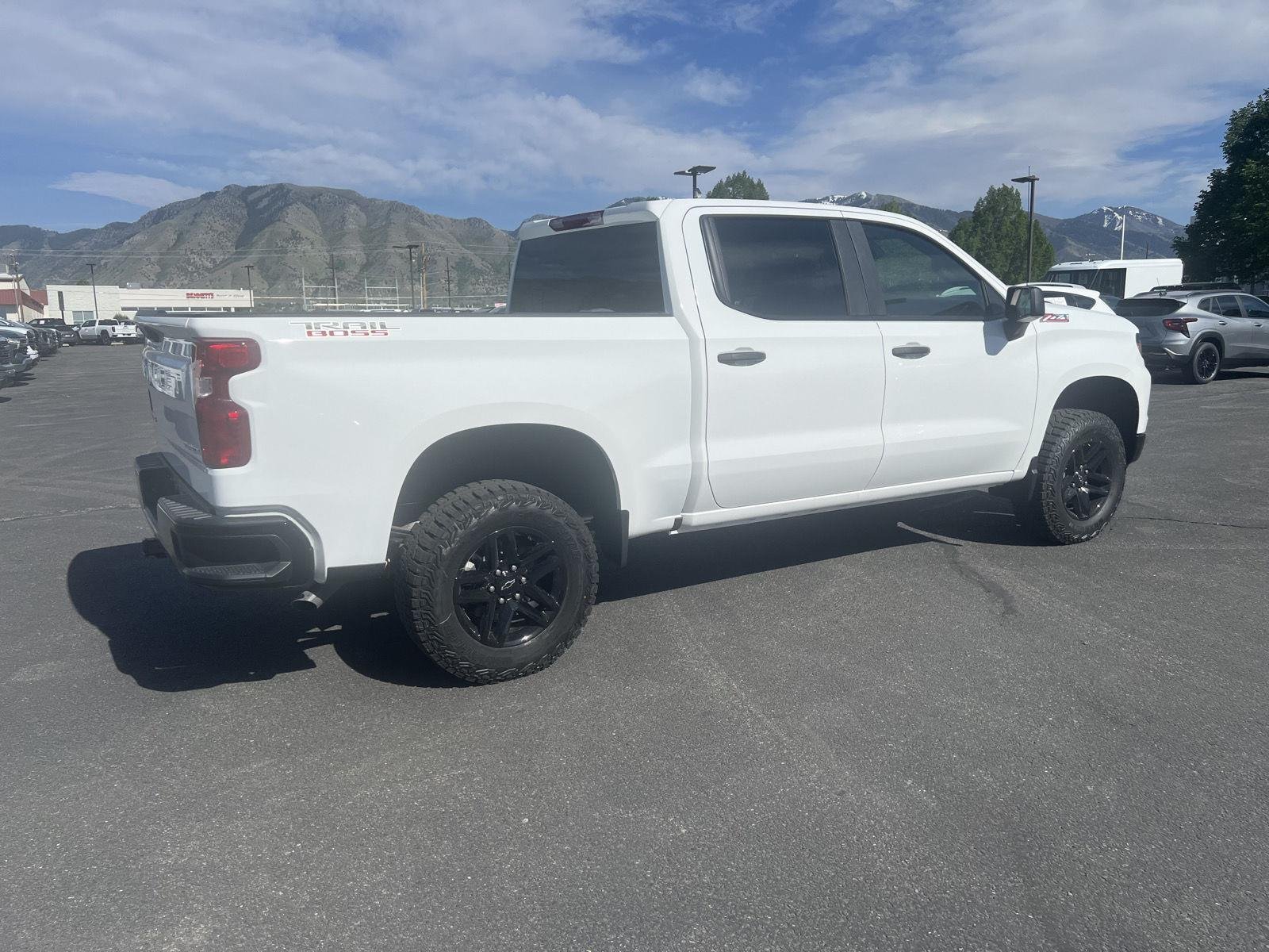 2026 Chevrolet Silverado 1500 Custom Trail Boss - Photo 5