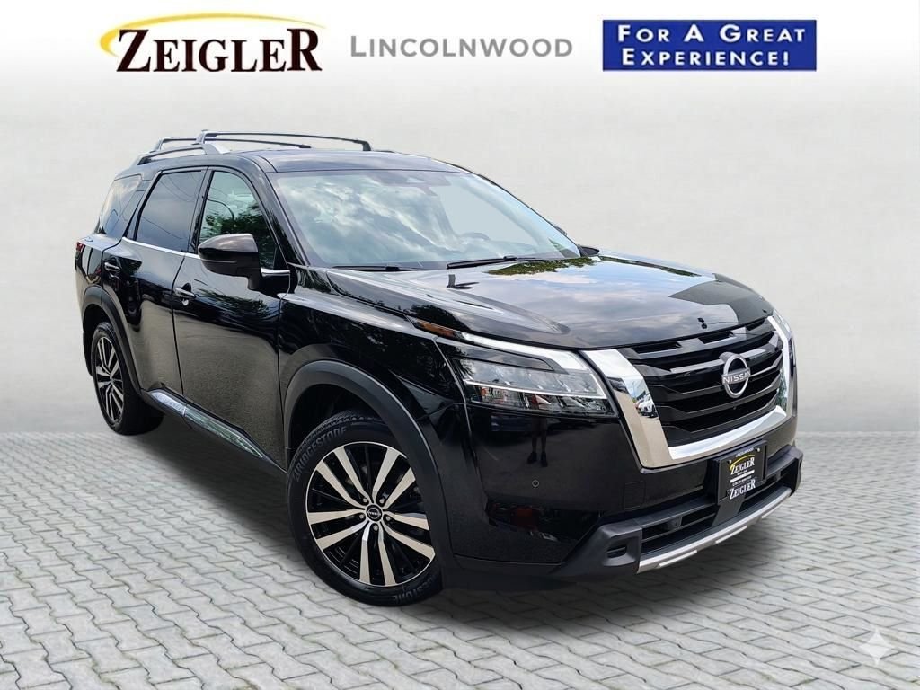 2024 Nissan Pathfinder Platinum