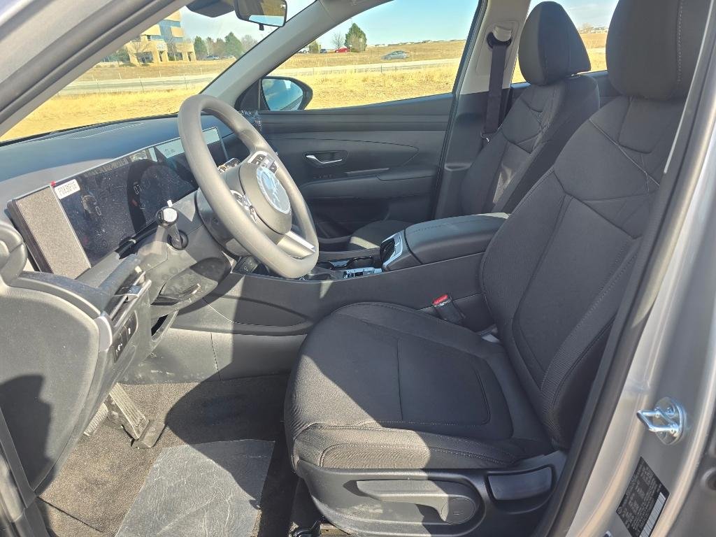 New 2026 Ectronic Gray Hyundai SE AWD image 13