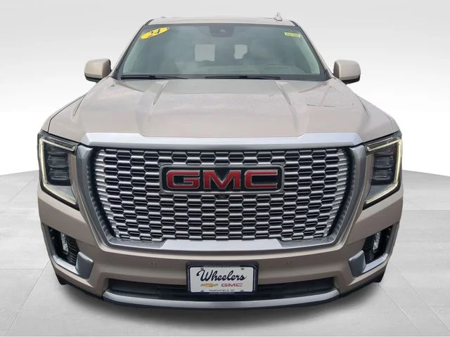 Used 2024 Pearl Beige Metallic GMC Denali image 10