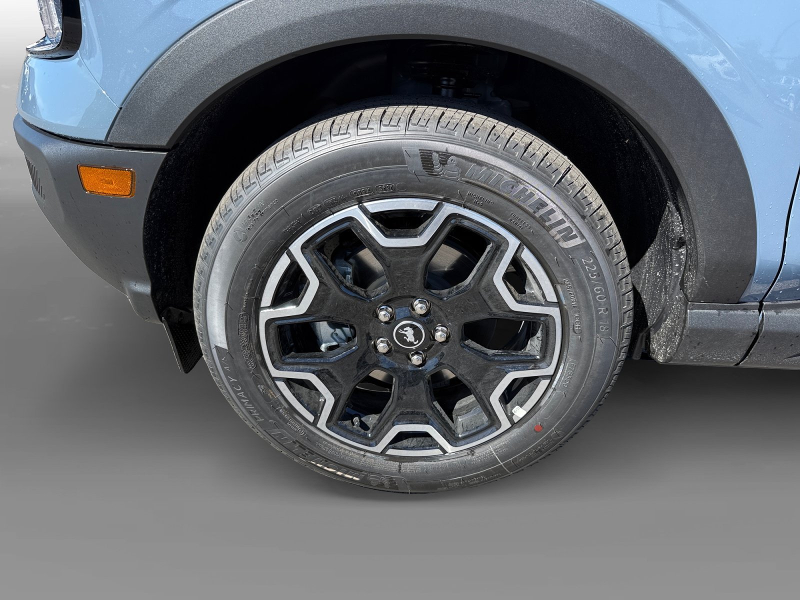 New 2026 Azure Gray Metallic Tri-Coat Ford Outer Banks® image 9
