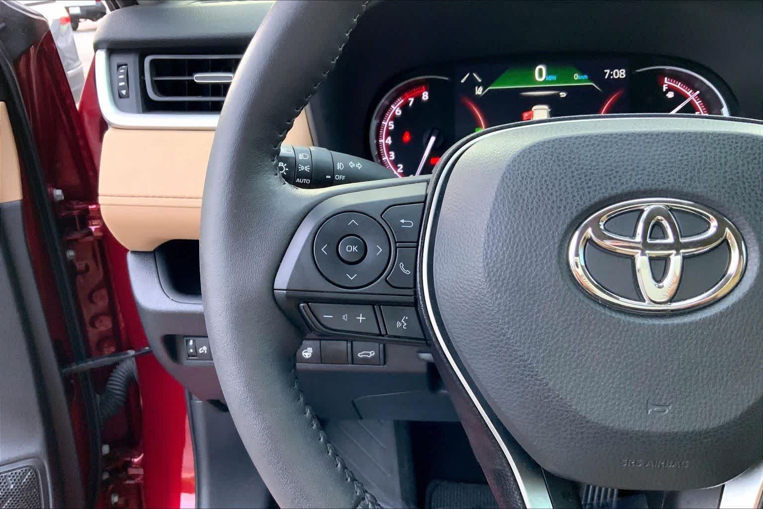 Used 2024 Ruby Flare Pearl Toyota XLE Premium image 23
