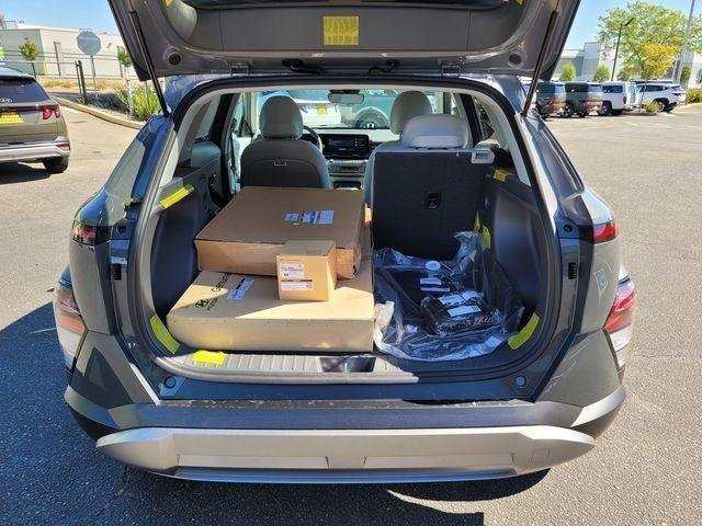 New 2026 Gray Hyundai SEL Premium AWD image 42