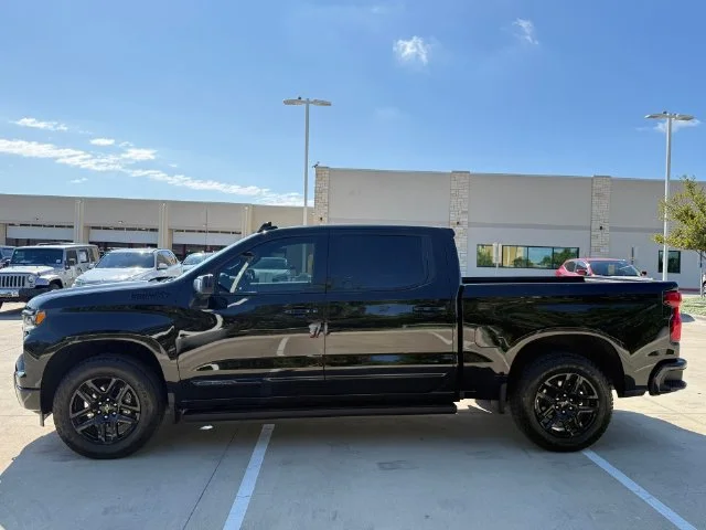 Used 2024 Black Chevrolet High Country image 8