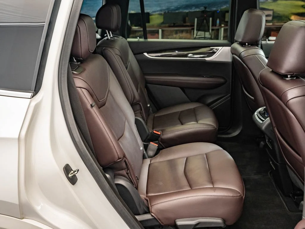 Used 2022 Crystal White Tricoat Cadillac Premium Luxury image 47