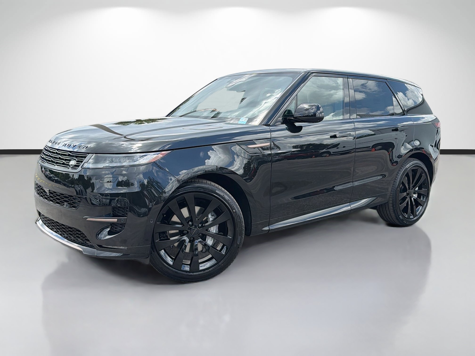 New 2026 LAND ROVER Range Rover Sport Dynamic SE SUV in Tampa