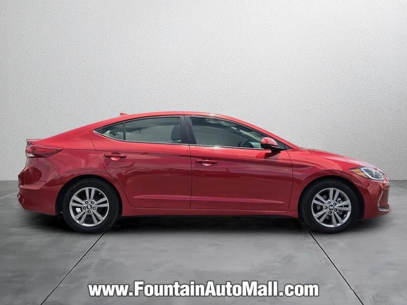 Used 2017 Scarlet Red HYUNDAI SE 2.0L AUTO PZEV (ALABAMA) *LTD AVAIL* image 5