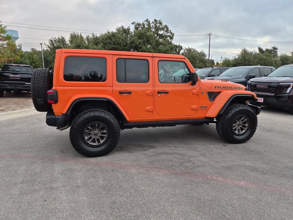 Used 2025  Jeep Rubicon 392 image 10