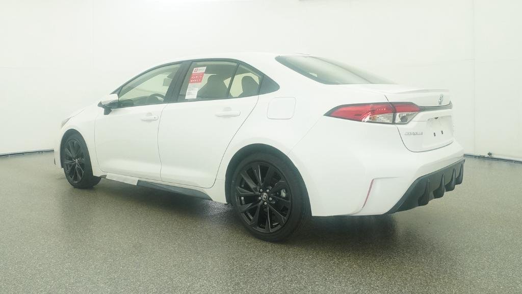 New 2026 Ice Cap Toyota Hybrid SE image 4