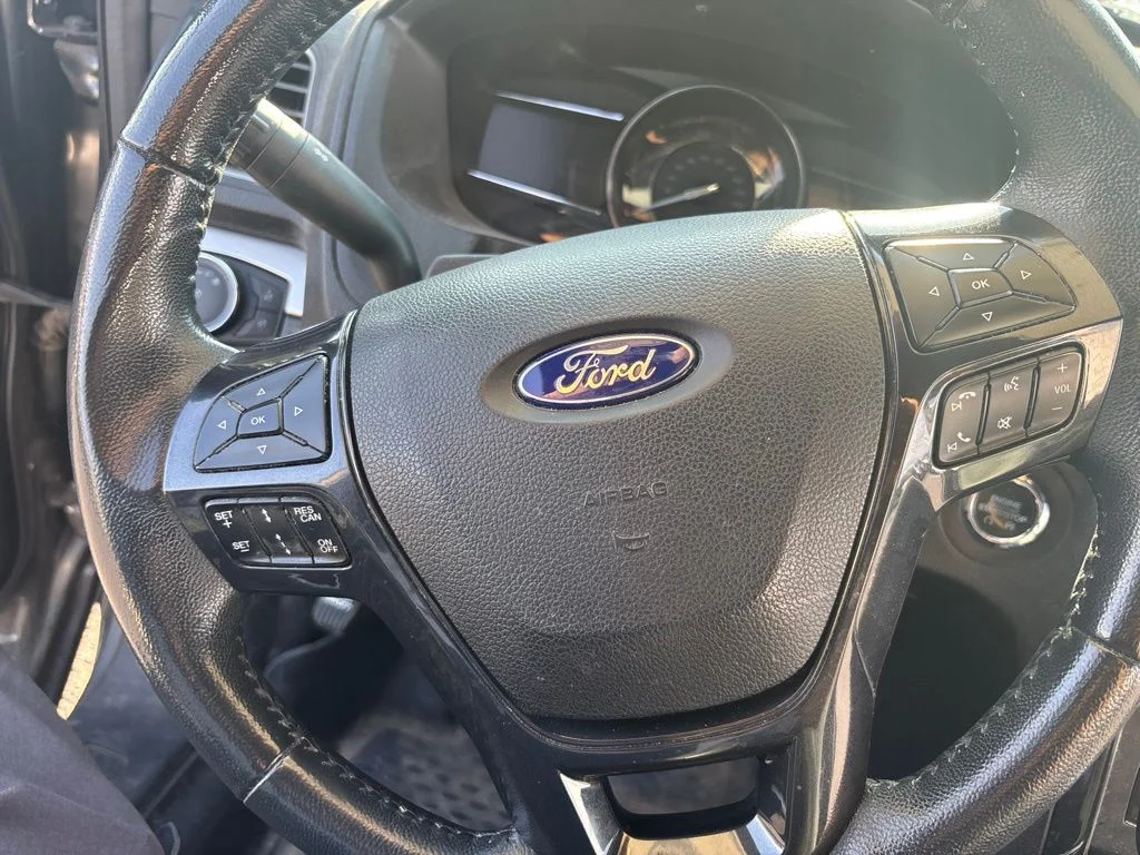 Used 2018 Magnetic Ford XLT image 15