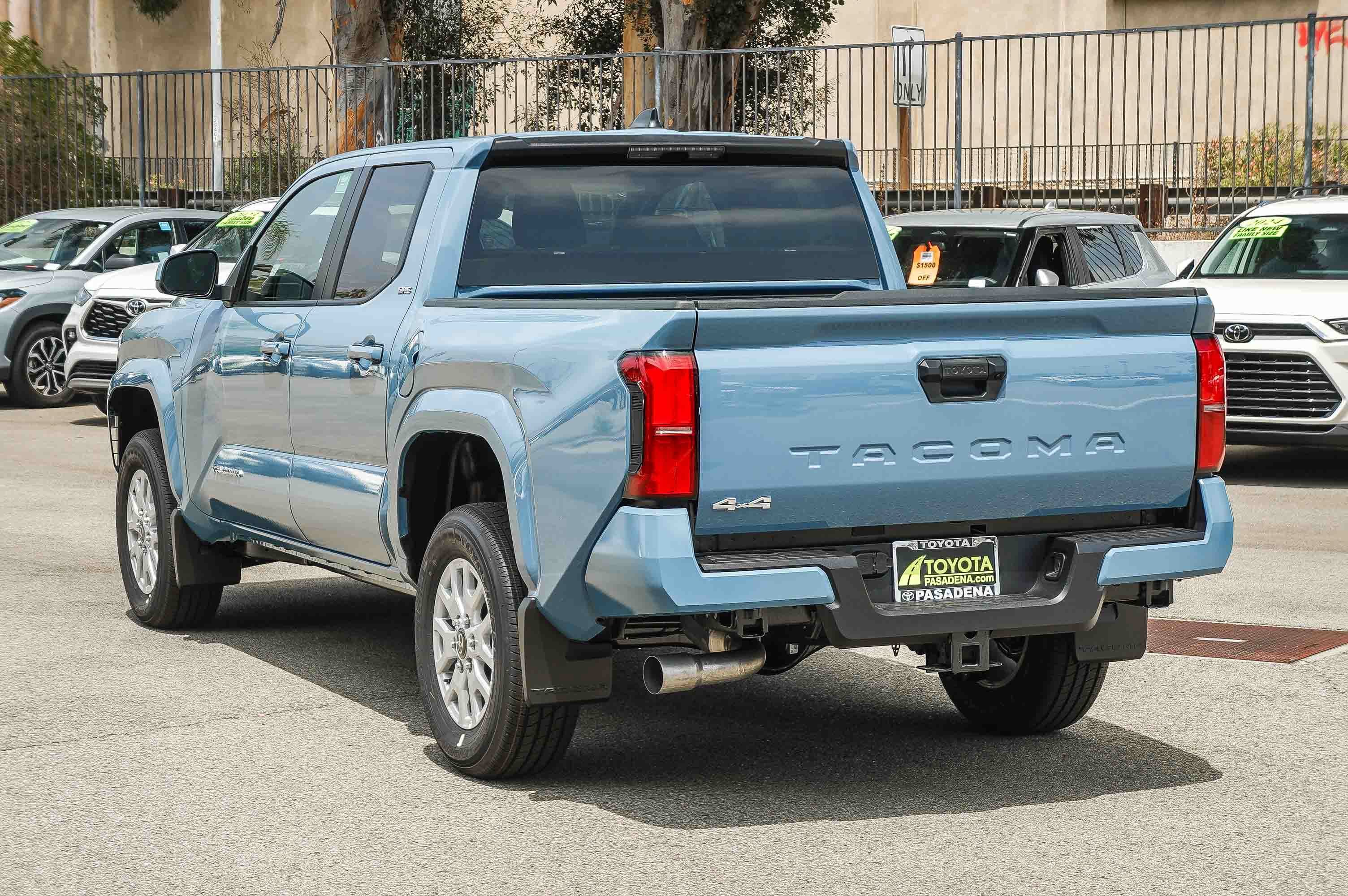 New 2026 Heritage Blue Toyota SR5 image 6