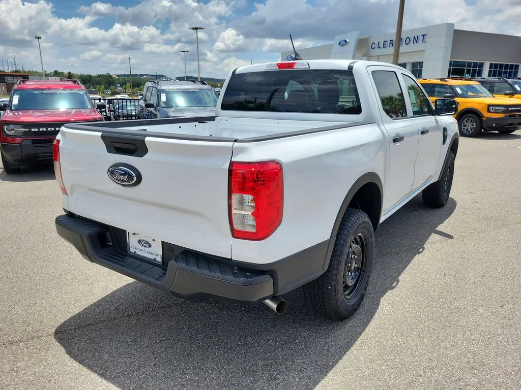 New 2026 Oxford White Ford XL image 5