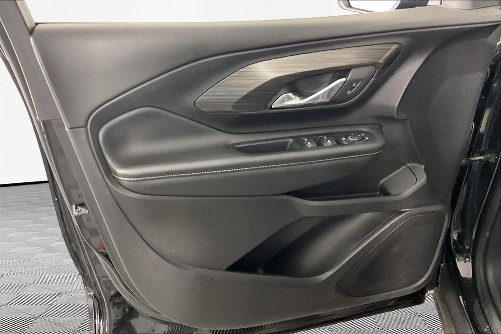 2024 GMC Terrain SLE - Photo 15