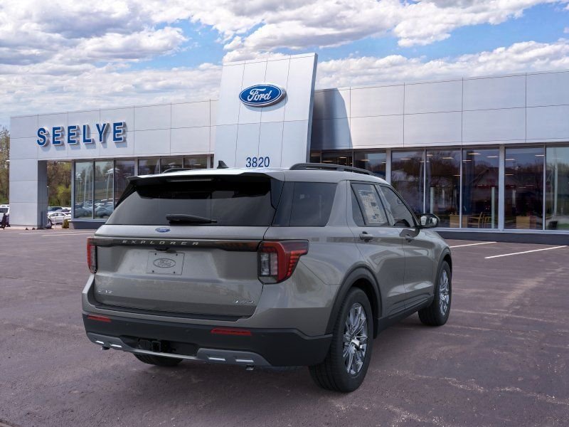 New 2026 Gray Ford Active image 8