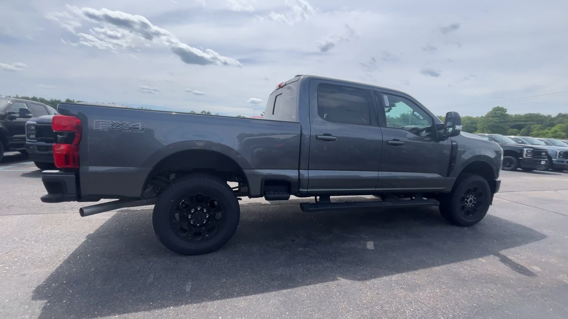 New 2026 Carbonized Gray Metallic Ford F-350® Lariat® image 20
