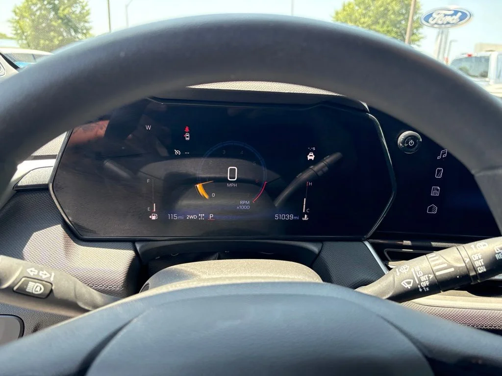 Used 2025 Gray Chevrolet LT image 22