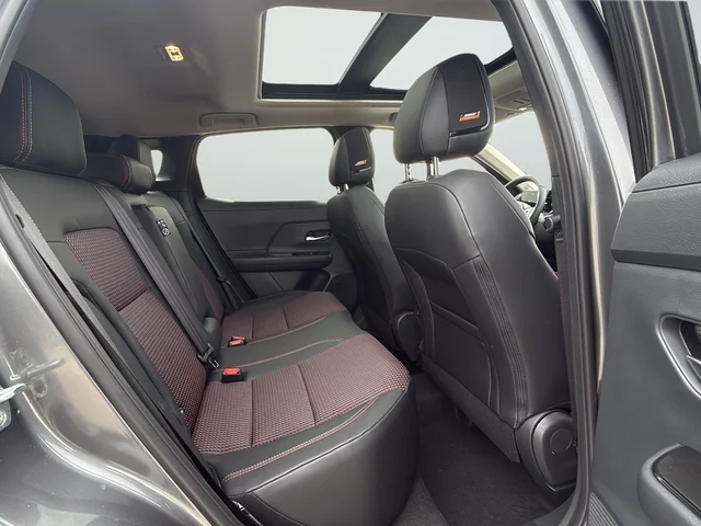 2026 Nissan KICKS SR AWD - Photo 10