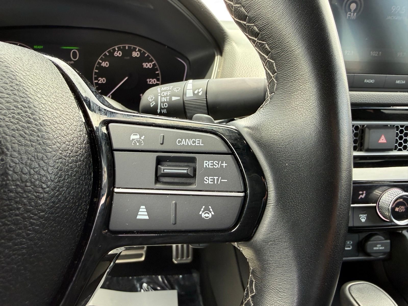 2025 Honda Civic Sport - Photo 19