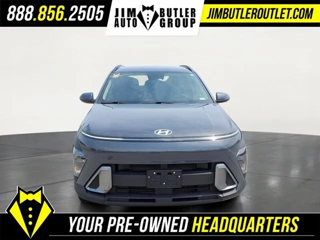 Used 2024  Hyundai SEL image 19
